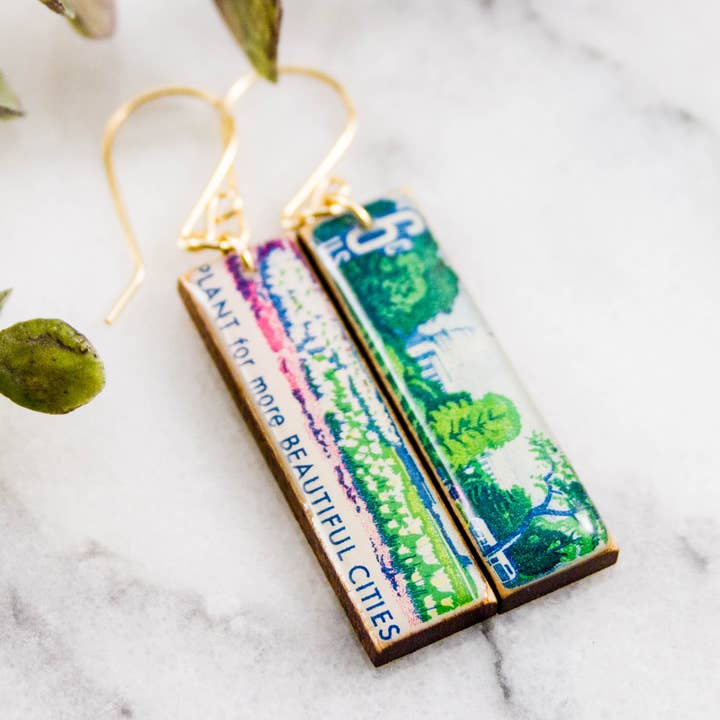 US- Embellissement de l'Amérique Cities Boucles d'oreilles timbre pour la vente par No Man's Land
