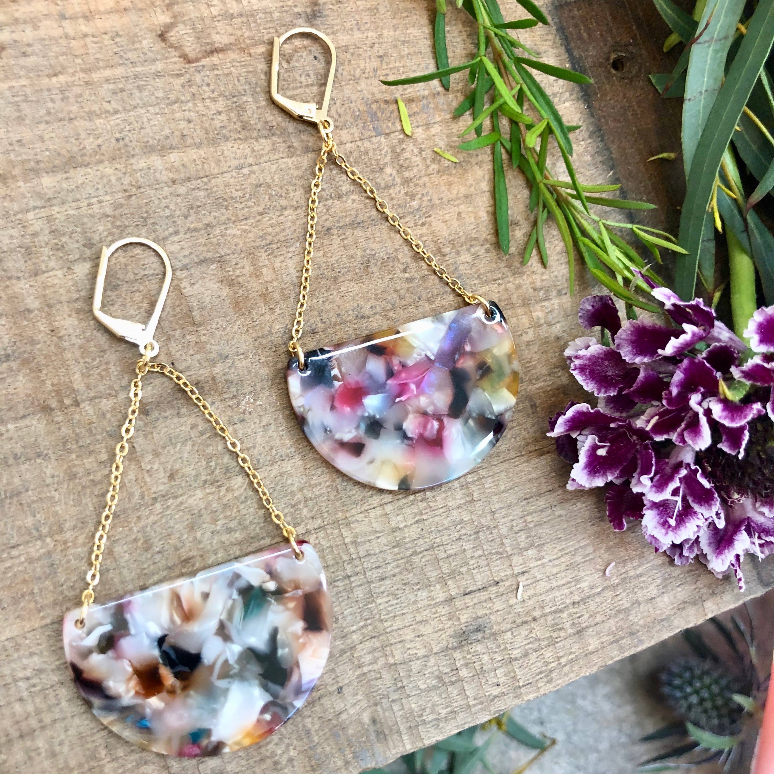 Harlow Jewelry - Venta al por mayor Pendientes colgantes - Pendiente Gina - Confeti1