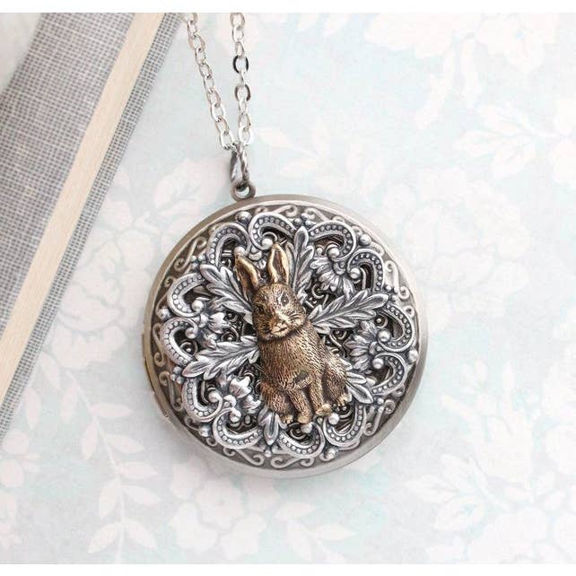 A Pocket of Posies - Vente Collier à médaillon - Médaillon Lapin - Grand médaillon rond en laiton2