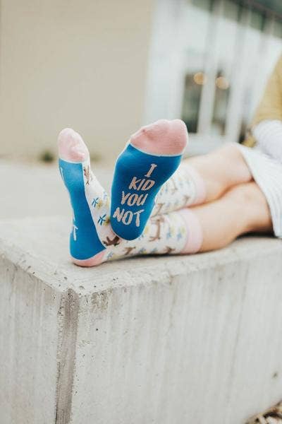 Woven Pear – Großhandel Socken – Damen – Crew-Socken, Ziege (I Kid You Not)1