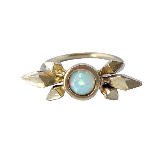 Bague Aria Avec Opale pour la vente par Therese Kuempel Jewelry