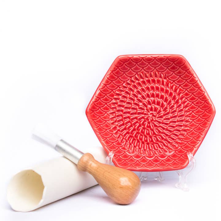The Grate Plate, Inc. - Wholesale Grater - Red 3 Piece Set: Ceramic Grater, Peeler, Brush