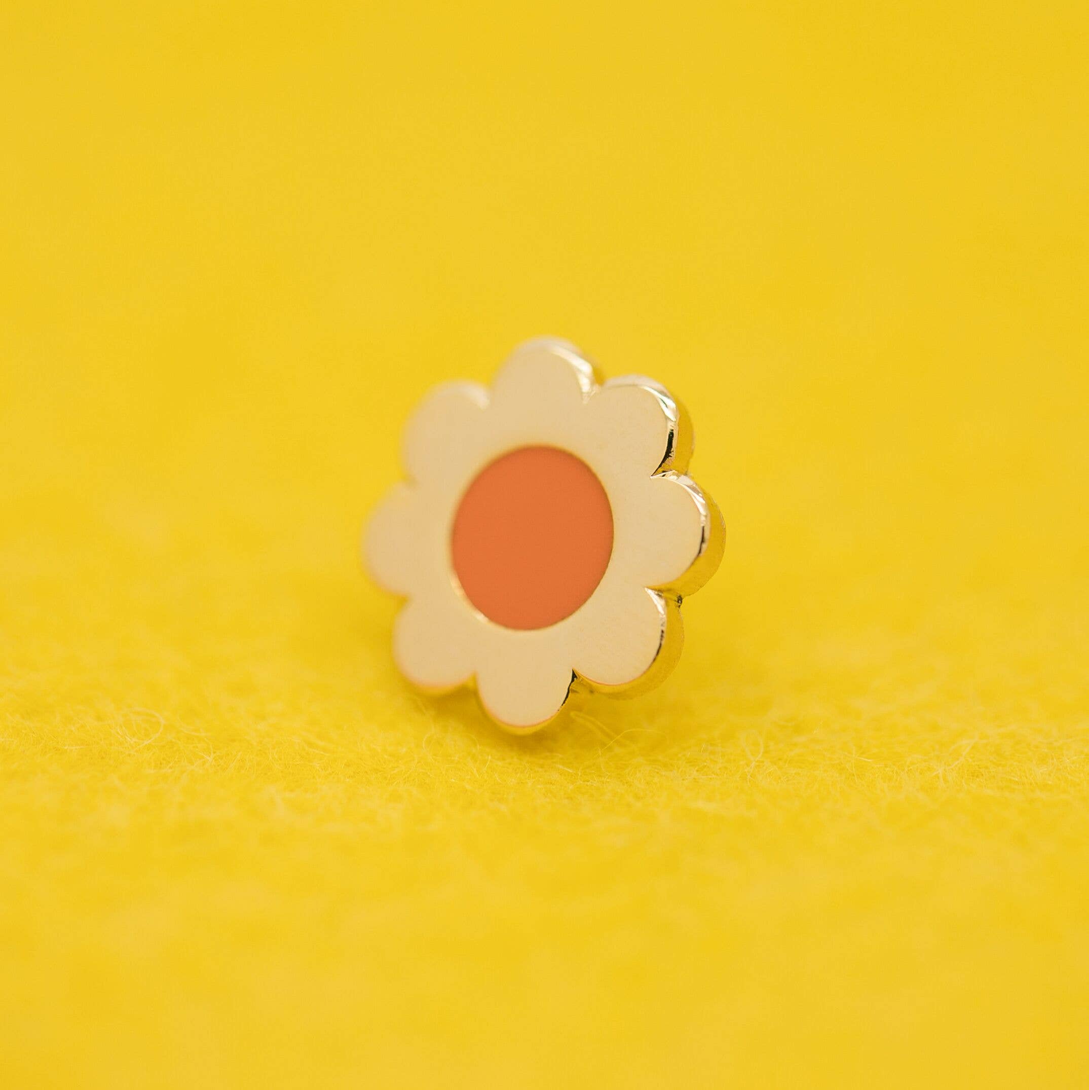 Tiny Deer Studio - Wholesale Lapel Pin/Button - Tiny Flower Enamel Pin4
