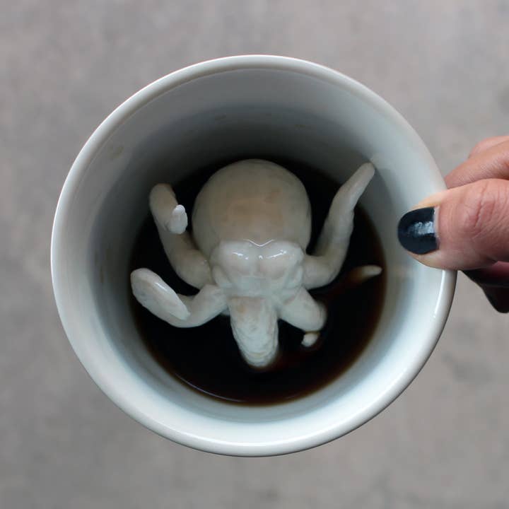 Ceramic KRAKEN CTHULHU Creepy Surprise (11 oz. - Black) for wholesale by Creature Cups