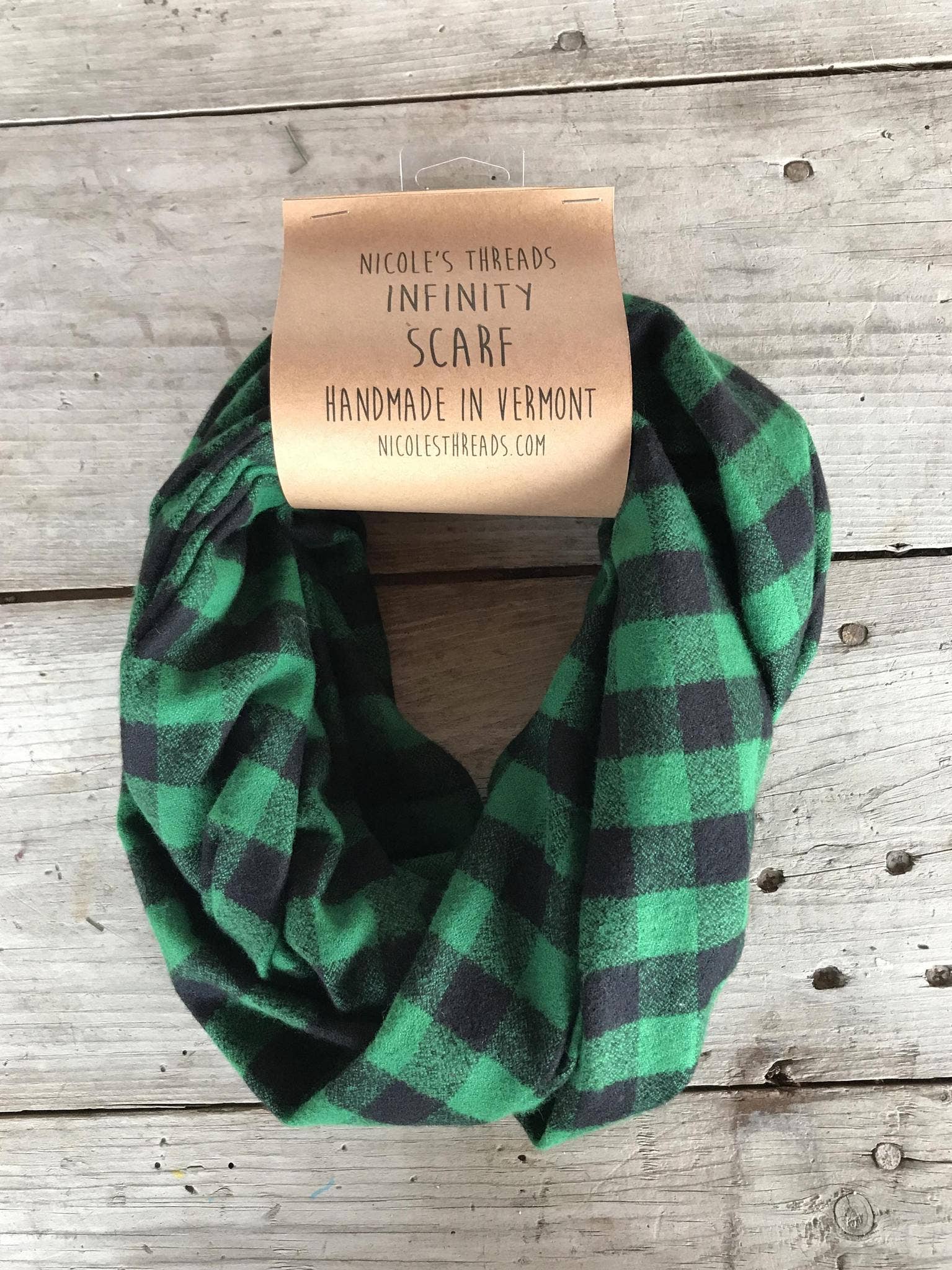 gucci bloom slides flannels