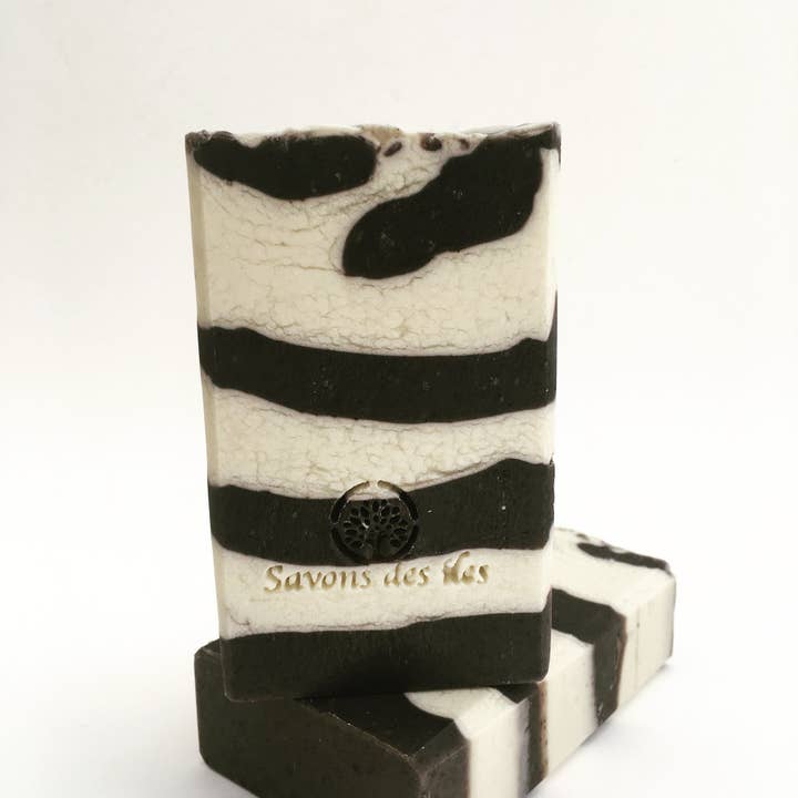 Lost Zebra Bar for wholesale by Savons Des iles