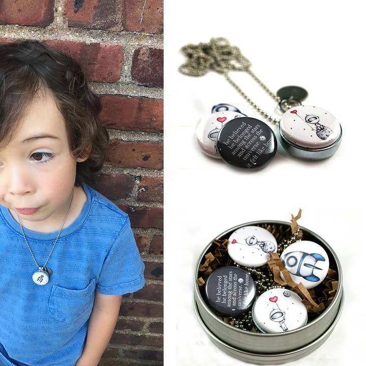 Polarity - Wholesale Locket Necklace - Astronaut Locket Necklace1