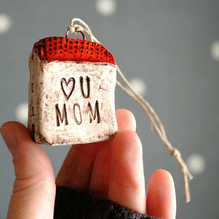 Miniature House Collectible Ornament Love U MOM for wholesale by HandyHappy