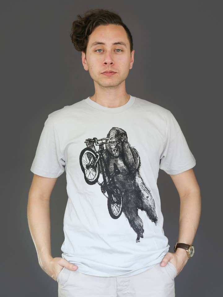 Gorilla A BMX Bike - Camiseta para hombre para venta al por mayor de Dark Cycle Clothing