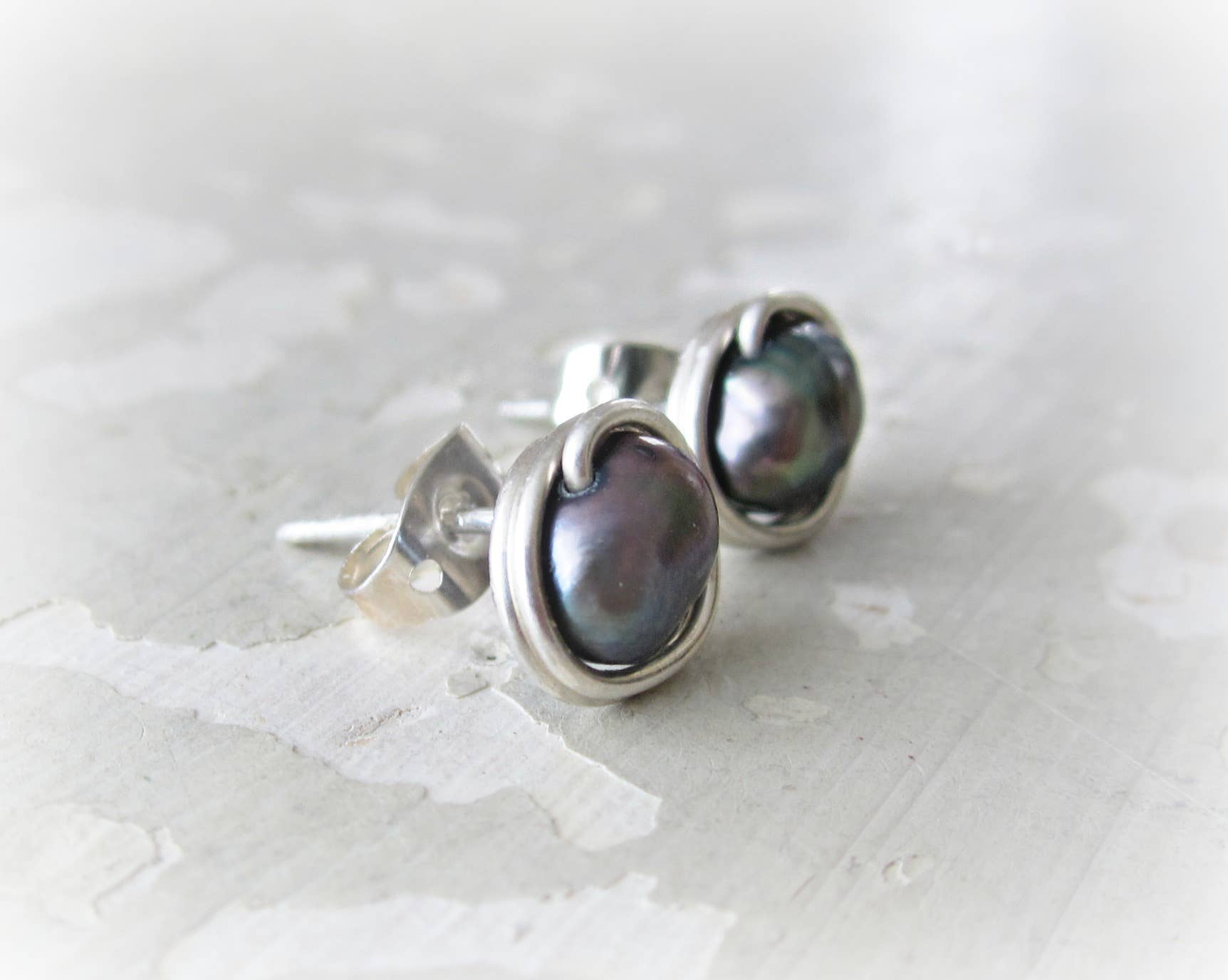 Contempo Jewelry - Wholesale Stud/Post Earrings - Peacock Freshwater Pearl + Sterling Stud Earrings