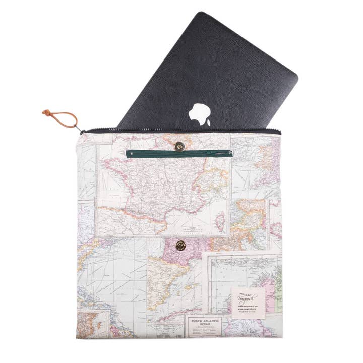 vooguish - Wholesale Laptop/Tablet Case - Unisex - Globe Laptop Sleeve1