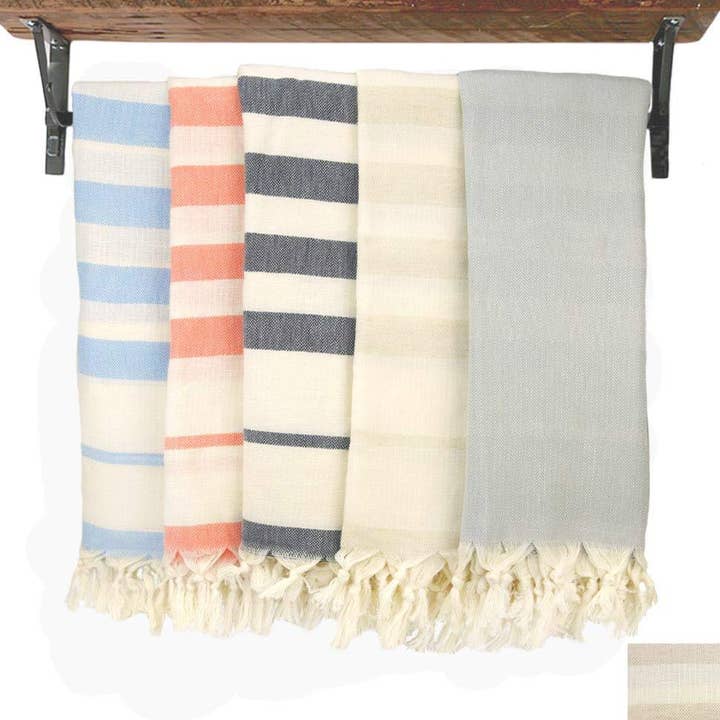 Enveloppe en lin en coton écru et naturel pour la vente par Hacienda Austin