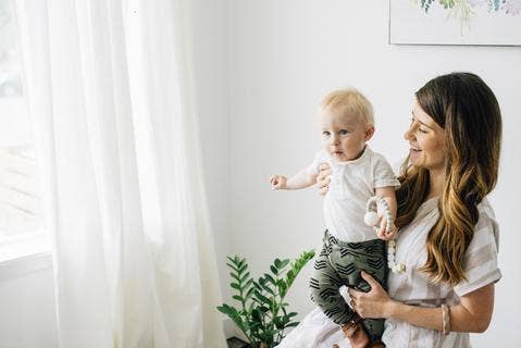 Chewable Charm - Wholesale Teething Necklace - Baby - The Jameson - White Teething Necklace1